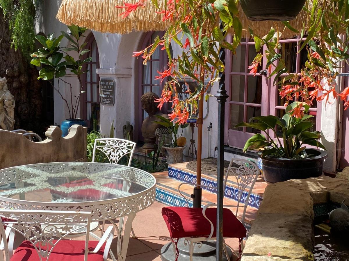Rosa 4* Santa Bárbara